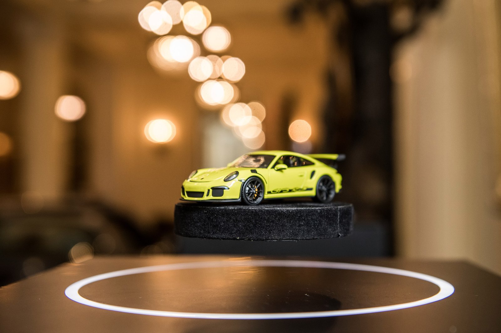 Масштабная модель Porsche 911